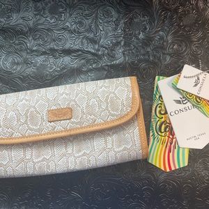 Consuela Wallet